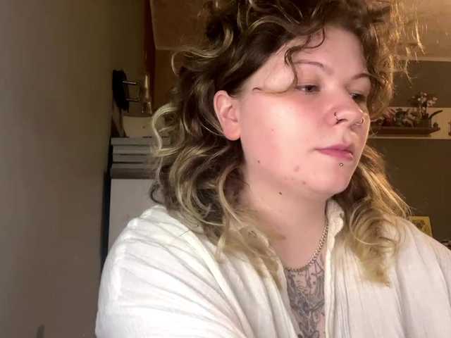 AlinaSweet live cam on BongaCams
