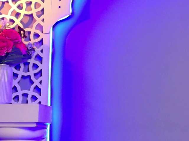 RaysaDrake live cam on BongaCams