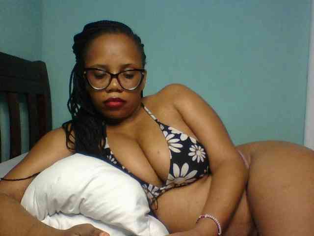 Prettyzari webcam
