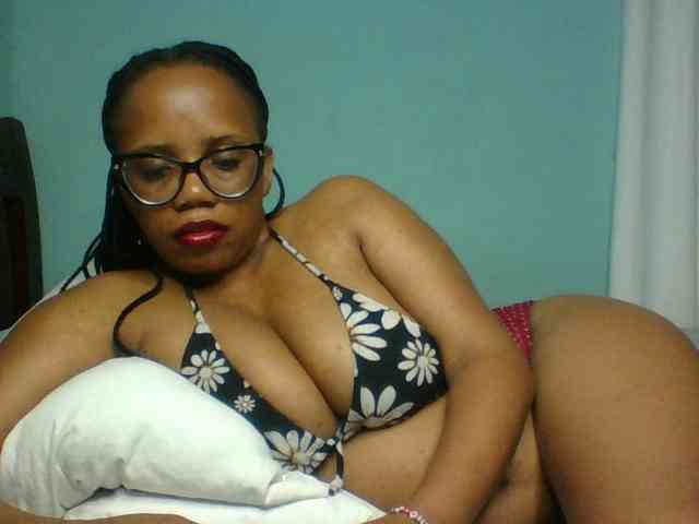 Prettyzari webcam