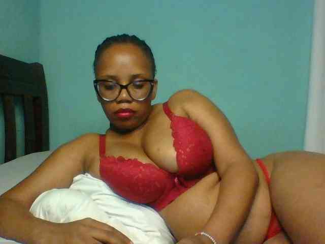 Prettyzari webcam