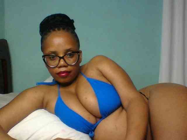 Prettyzari webcam