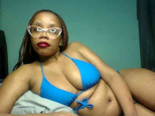 Prettyzari webcam