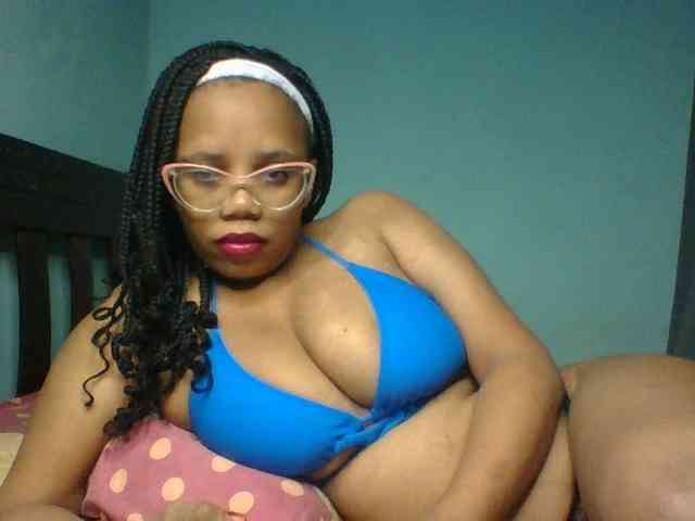 Prettyzari webcam