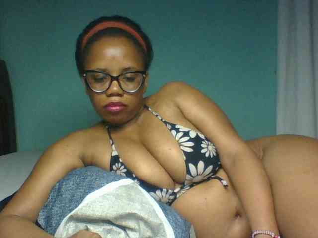 Prettyzari webcam