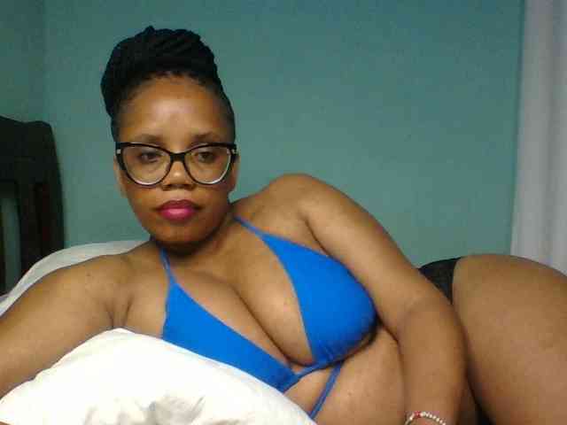Prettyzari webcam