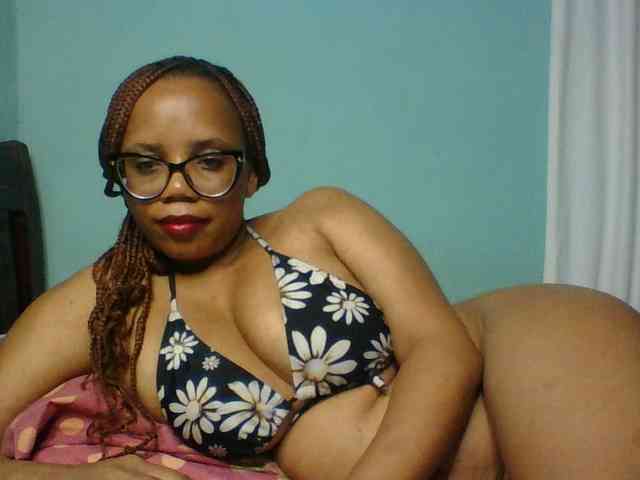 Prettyzari webcam
