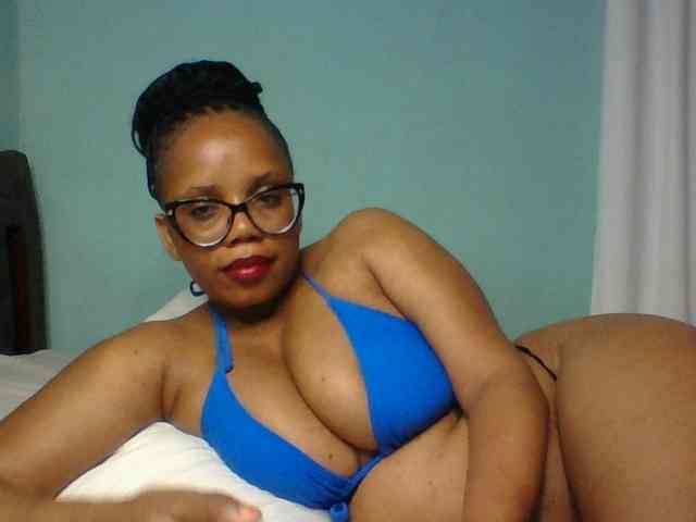 Prettyzari webcam