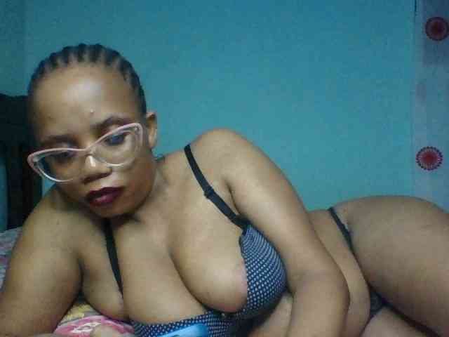Prettyzari webcam