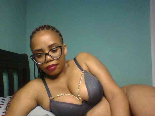 Prettyzari webcam