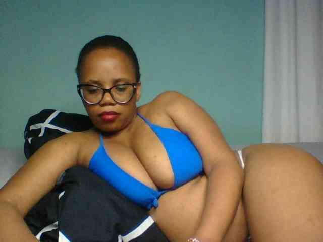 Prettyzari webcam