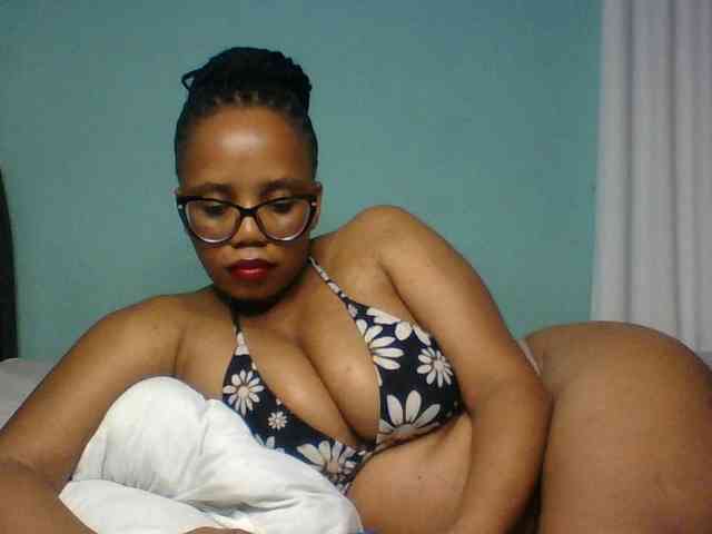 Prettyzari webcam