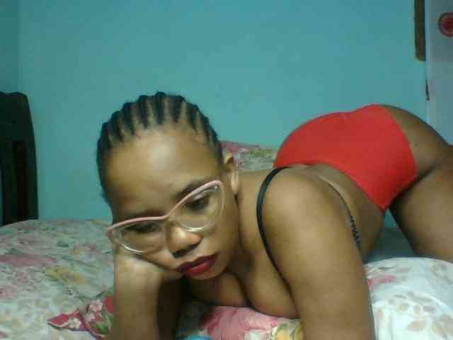 Prettyzari webcam
