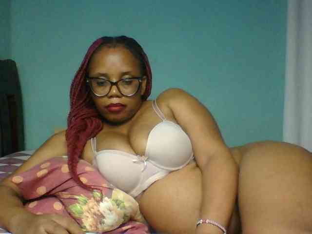 Prettyzari webcam