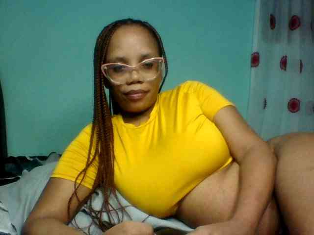 Prettyzari webcam