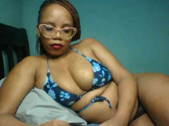 Prettyzari webcam