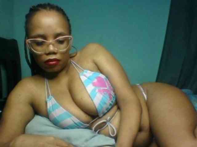 Prettyzari webcam