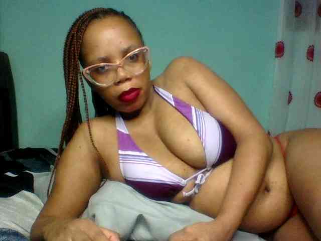 Prettyzari webcam