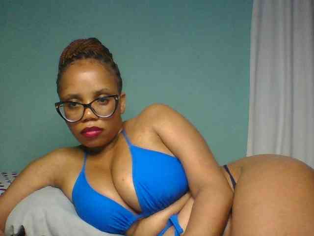Prettyzari webcam
