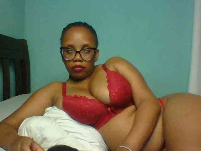 Prettyzari webcam