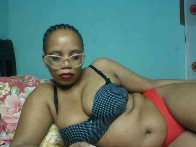 Modelo: Prettyzari