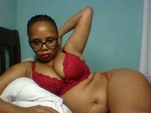 Prettyzari webcam