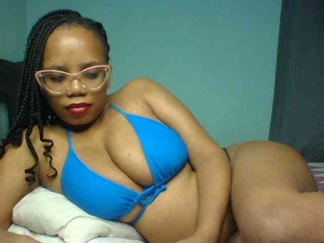 Prettyzari webcam