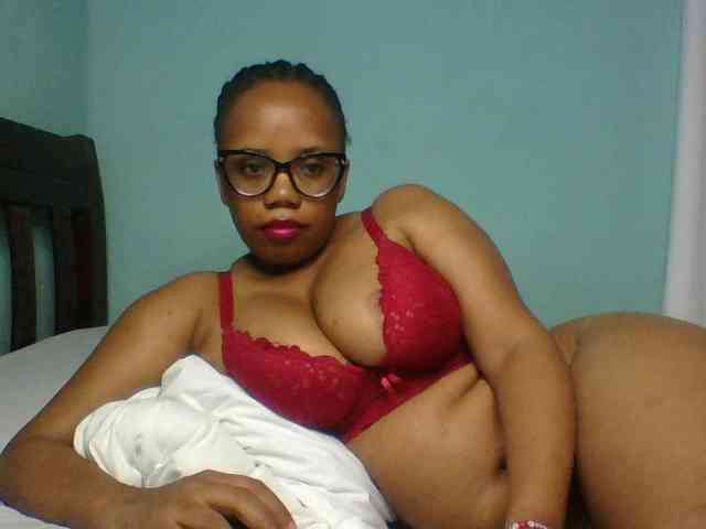 Prettyzari webcam