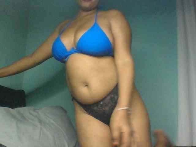 Prettyzari webcam
