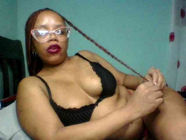 Prettyzari webcam