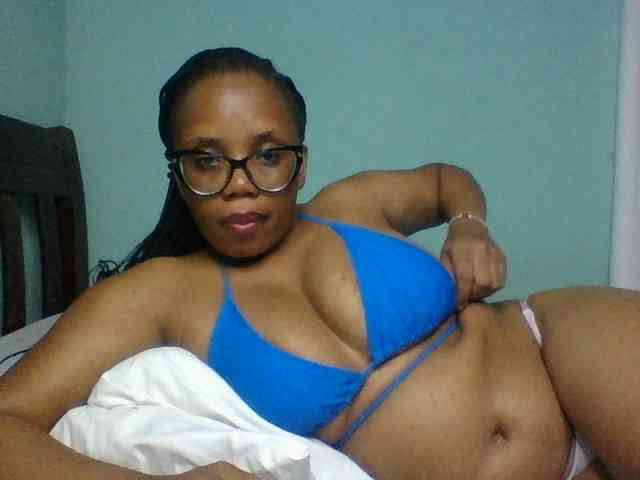 Prettyzari webcam