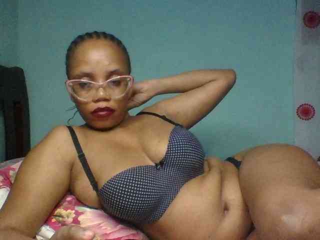 Prettyzari webcam