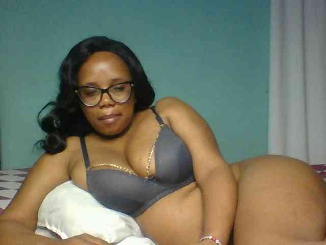 Prettyzari webcam