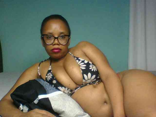 Prettyzari webcam