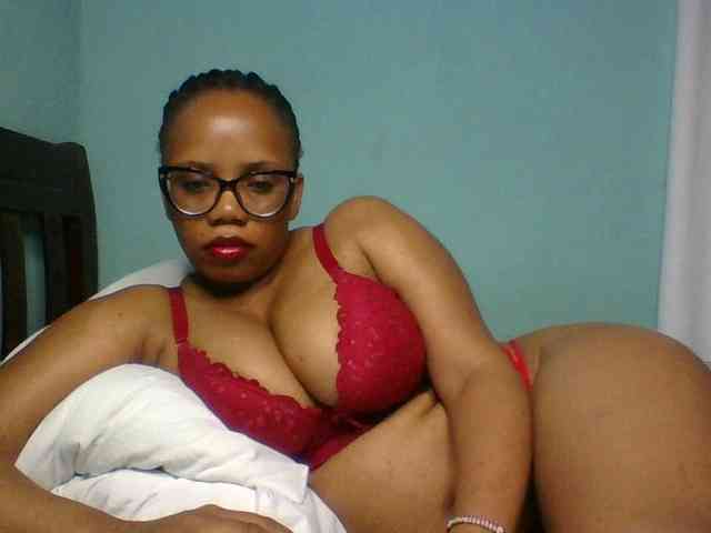 Prettyzari webcam