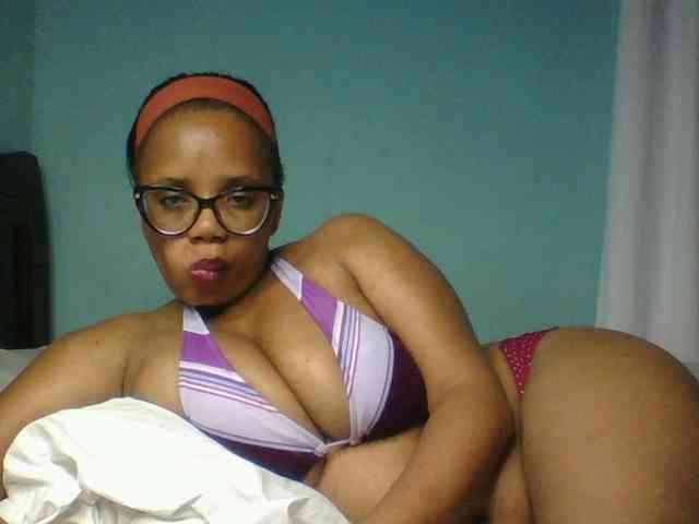 Prettyzari webcam