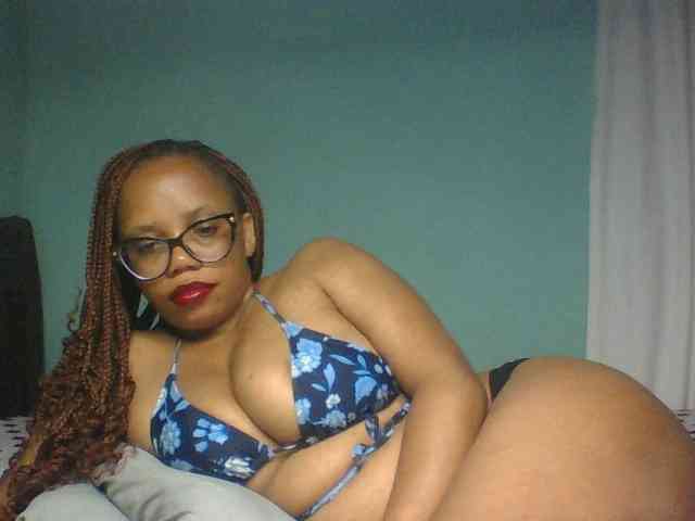 Prettyzari webcam