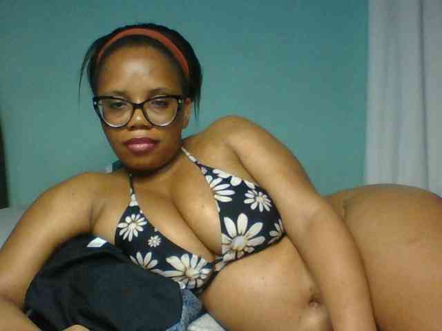 Prettyzari webcam