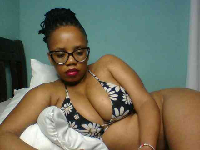 Prettyzari webcam