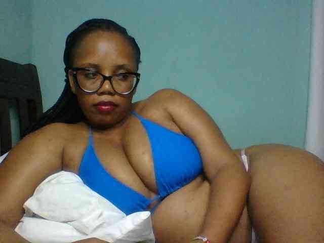 Prettyzari webcam