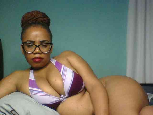 Prettyzari webcam