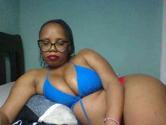 Prettyzari webcam