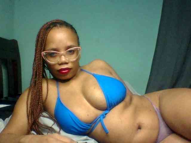 Prettyzari webcam