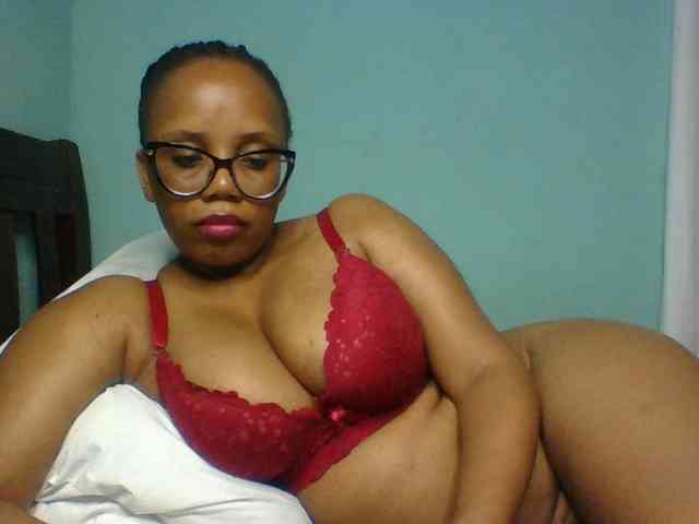 Prettyzari webcam