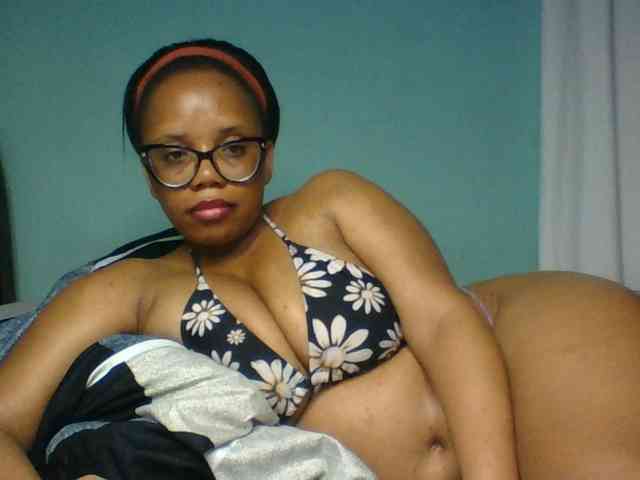 Prettyzari webcam