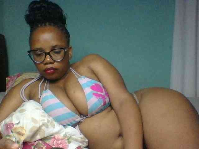 Prettyzari webcam