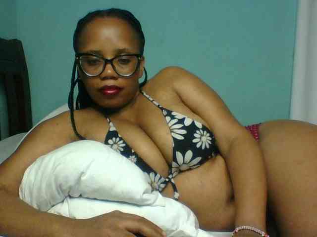 Prettyzari webcam