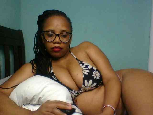 Model: Prettyzari