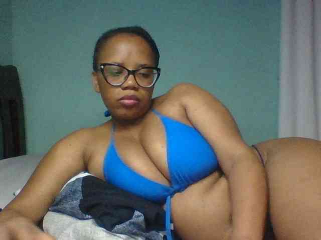 Prettyzari webcam