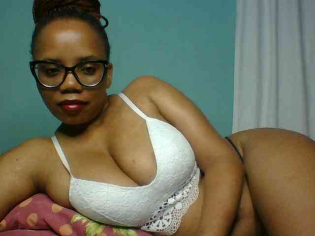 Prettyzari webcam